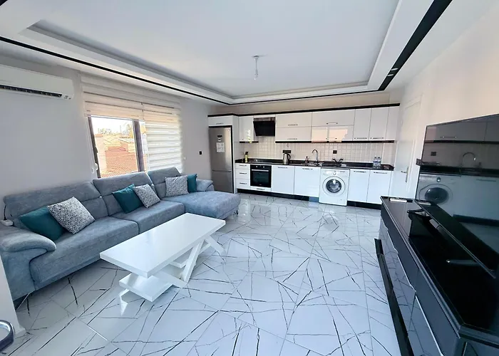 Sa Apartments! Sea View 2bd Flat *