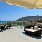 Sa Apartments! Sea View 2bd Flat 阿拉尼亚
