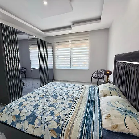 Sa Apartments! Sea View 2bd Flat * アランヤ