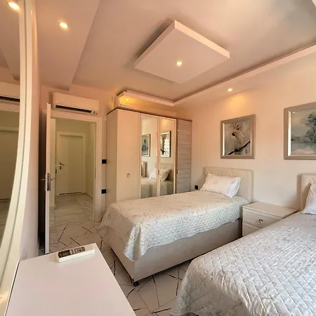 Sa Apartments! Sea View 2bd Flat