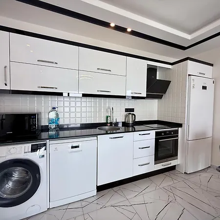 Sa Apartments! Sea View 2bd Flat * アランヤ