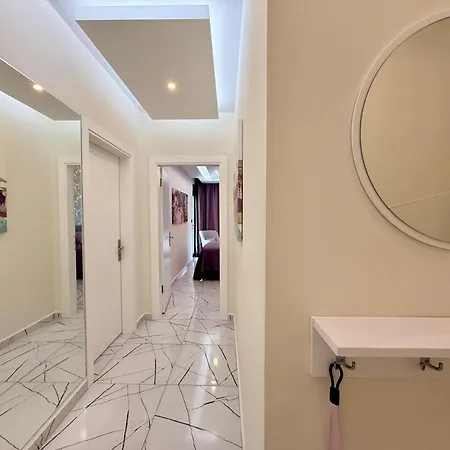 Sa Apartments! Sea View 2bd Flat Αλάνια