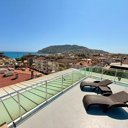Sa Apartments! Sea View 2bd Flat *