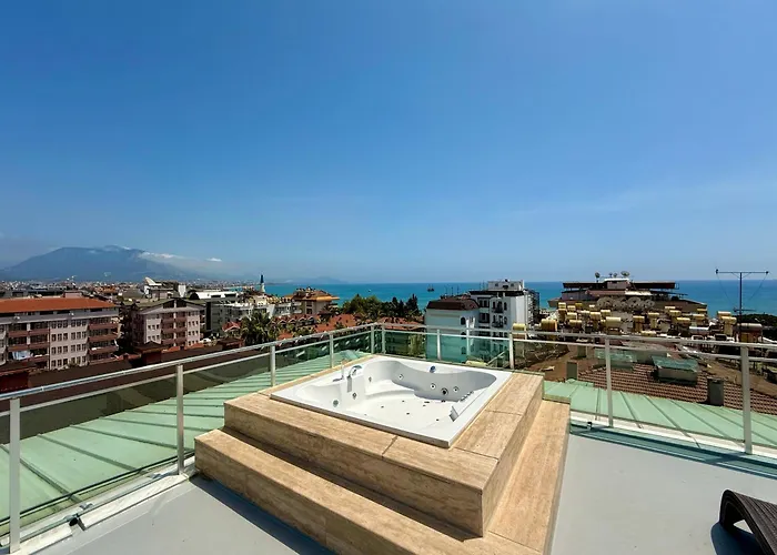 Sa Apartments! Sea View 2bd Flat 阿拉尼亚