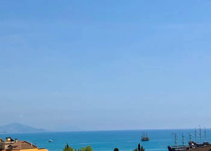 Sa Apartments! Sea View 2bd Flat 公寓 *