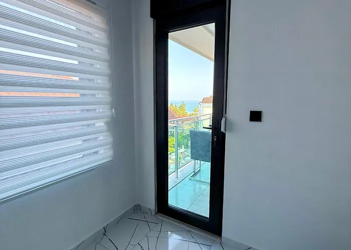 Sa Apartments! Sea View 2bd Flat 公寓 阿拉尼亚