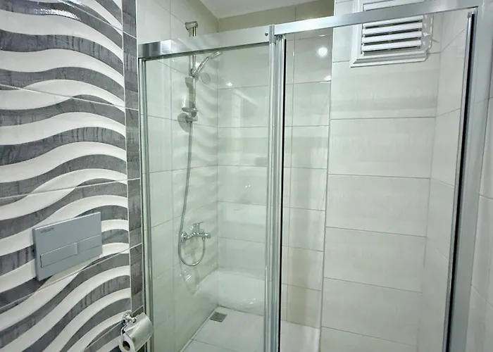 Sa Apartments! Sea View 2bd Flat Appartement *