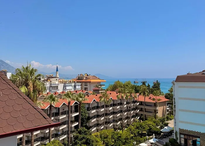 Sa Apartments! Sea View 2bd Flat *