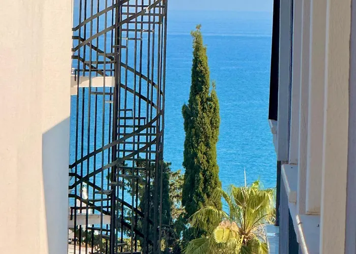 Sa Apartments! Sea View 2bd Flat 아파트 알란야