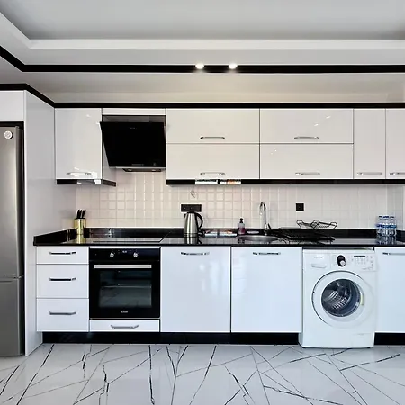 Sa Apartments! Sea View 2bd Flat Apartment
