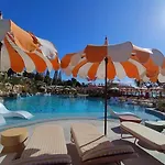 Sa Apartments! Sea View 2bd Flat *