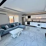 Sa Apartments! Sea View 2bd Flat Apartman